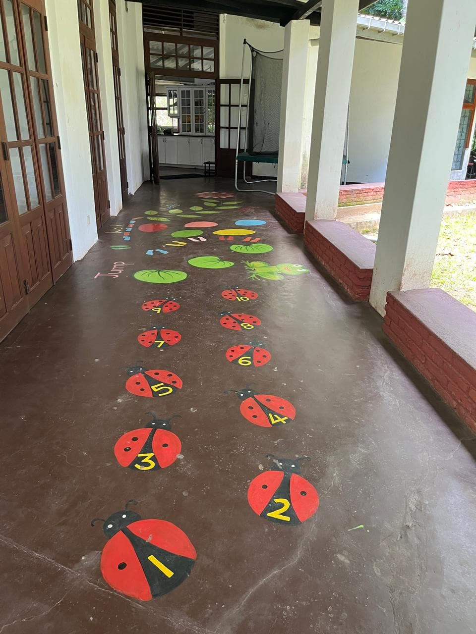 Activity-based learning space with developmental exercises